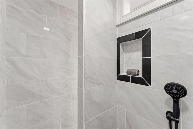 1304 Theriot Road, Lake Charles, LA 70611