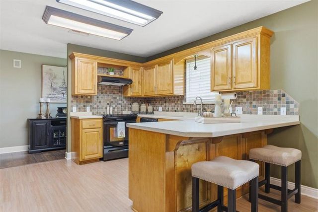 1304 Theriot Road, Lake Charles, LA 70611