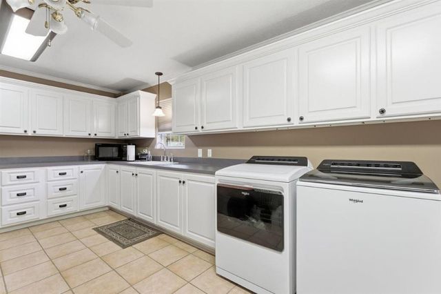 1304 Theriot Road, Lake Charles, LA 70611