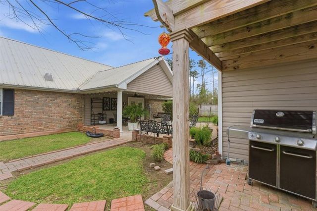 1304 Theriot Road, Lake Charles, LA 70611