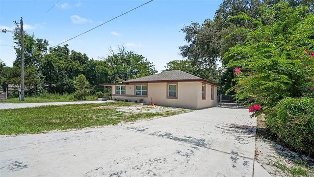 1109 NW 14TH AVENUE, Ocala, FL 34475