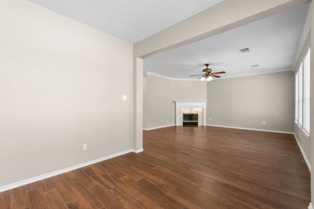 78 N Merryweather Circle, Conroe, TX 77384