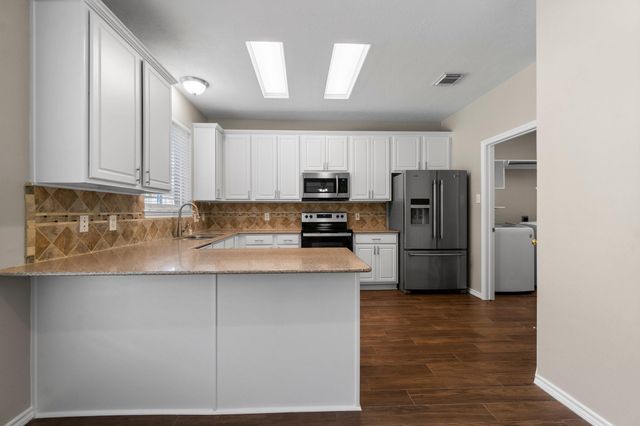 78 N Merryweather Circle, Conroe, TX 77384