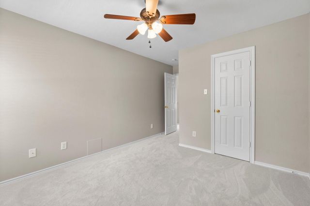 78 N Merryweather Circle, Conroe, TX 77384