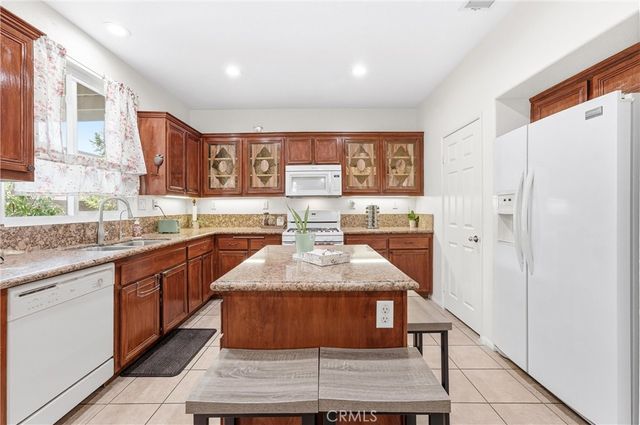 2822 Parksquare, Pomona, CA 91767
