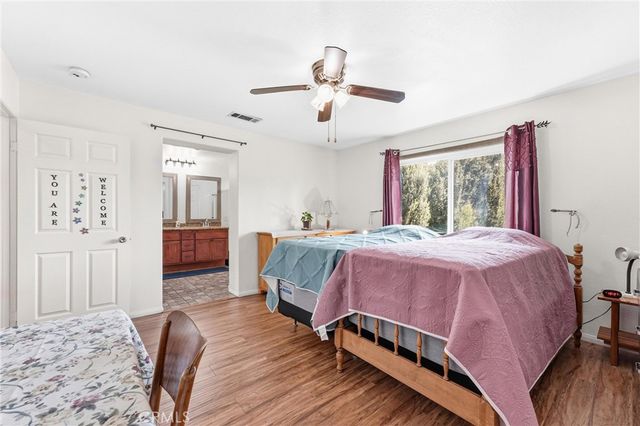 2822 Parksquare, Pomona, CA 91767