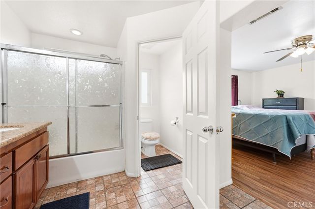 2822 Parksquare, Pomona, CA 91767