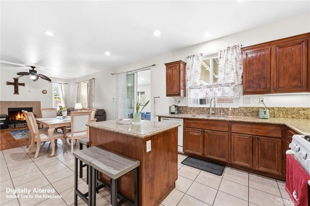 2822 Parksquare, Pomona, CA 91767