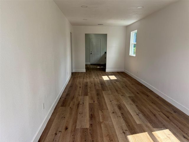 3910 Campbell Street, Houston, TX 77026