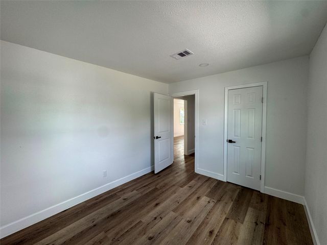 3910 Campbell Street, Houston, TX 77026
