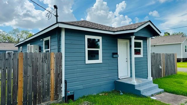 3910 Campbell Street, Houston, TX 77026