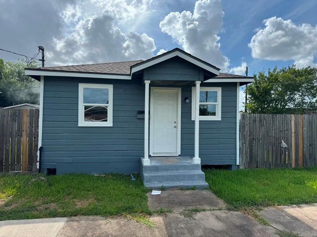 3910 Campbell Street, Houston, TX 77026