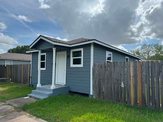 3910 Campbell Street, Houston, TX 77026