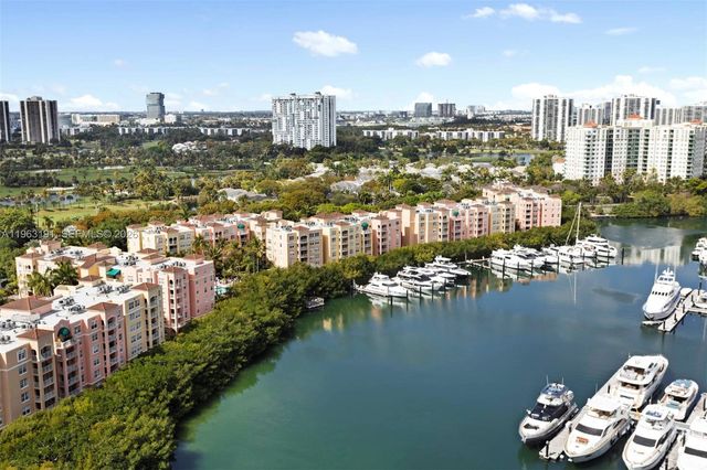 19500 Turnberry Way 20C, Aventura, FL 33180