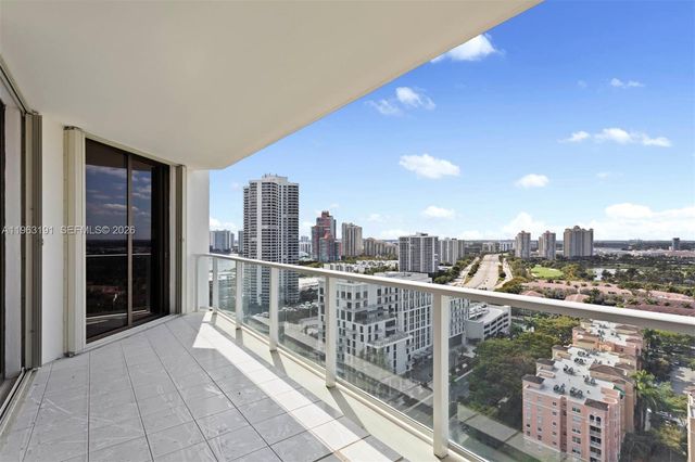 19500 Turnberry Way 20C, Aventura, FL 33180