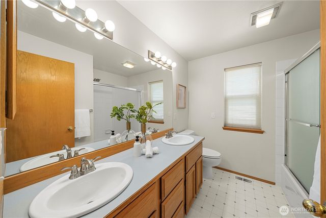 34656 10th Pl SW, Federal Way, WA 98023