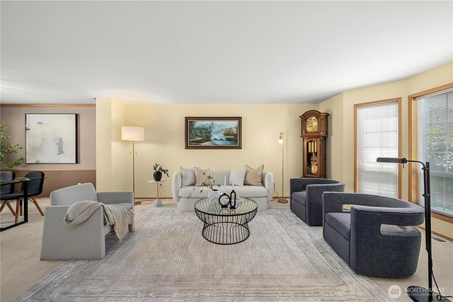 34656 10th Pl SW, Federal Way, WA 98023