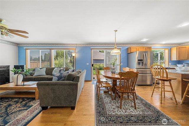 34656 10th Pl SW, Federal Way, WA 98023
