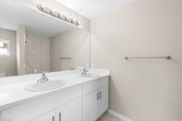 1246 Ecclesia ST E, Lehigh Acres, FL 33974