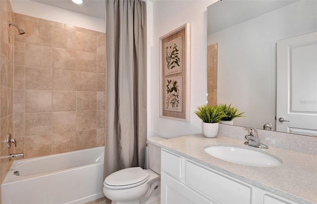 10423 HIDDEN BANKS GLEN, Parrish, FL 34219