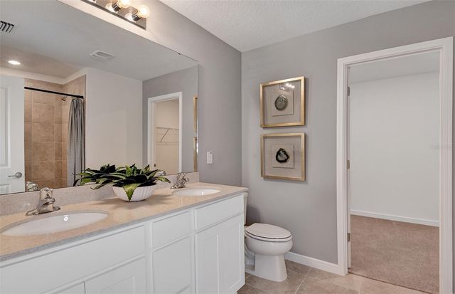 10423 HIDDEN BANKS GLEN, Parrish, FL 34219