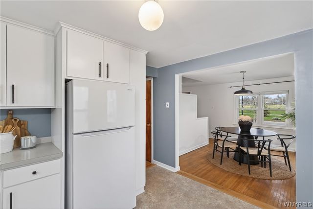 32 Parkside Court, Buffalo, NY 14214