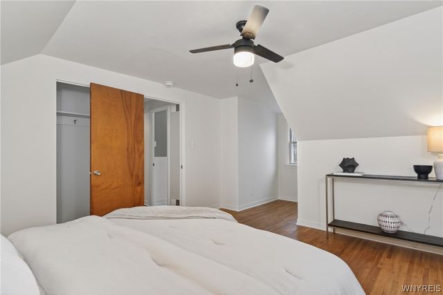 32 Parkside Court, Buffalo, NY 14214