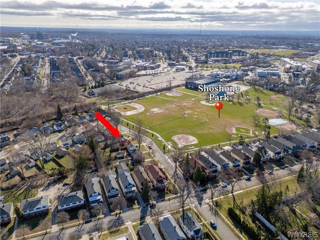 32 Parkside Court, Buffalo, NY 14214