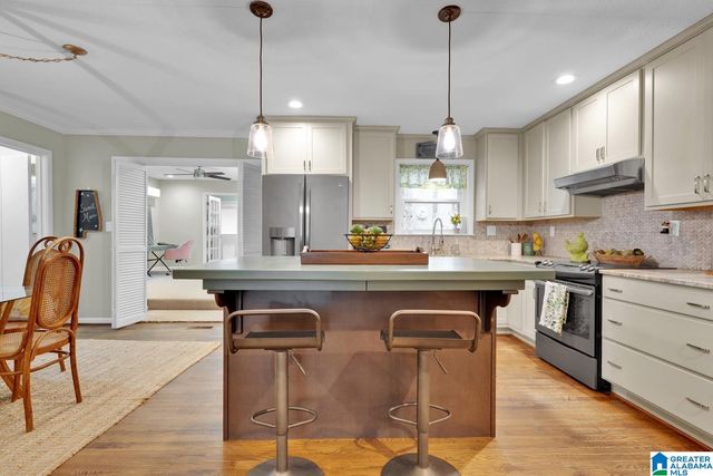 1132 MEADOW DRIVE, Gardendale, AL 35071