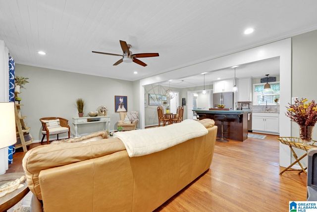 1132 MEADOW DRIVE, Gardendale, AL 35071