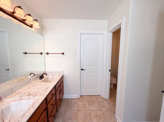1733 Apache Way, Clarksville, TN 37042