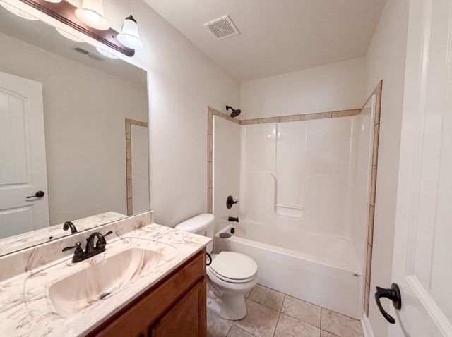 1733 Apache Way, Clarksville, TN 37042