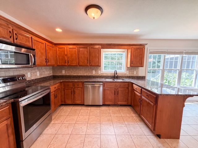 1733 Apache Way, Clarksville, TN 37042