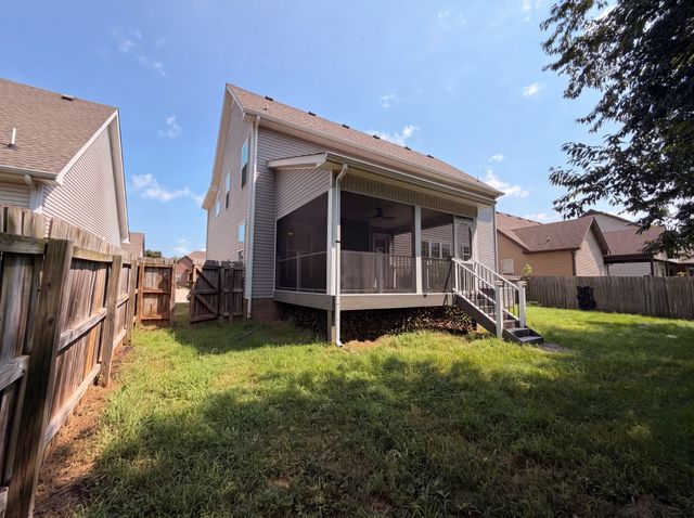 1733 Apache Way, Clarksville, TN 37042