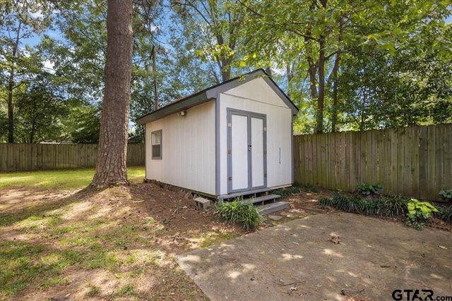 7 Shady Lane, Longview, TX 75604