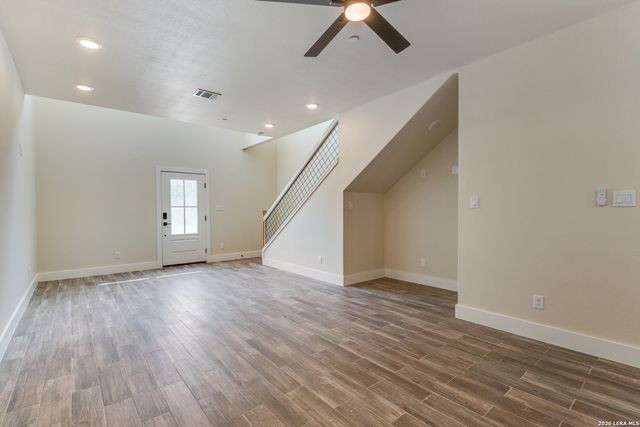 2150 PANIOLO DR, Boerne, TX 78006