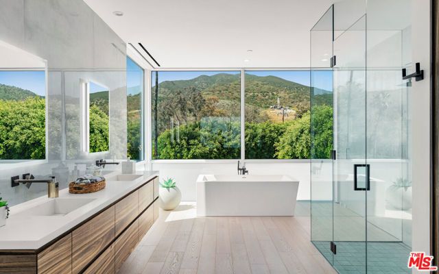 5601 Kanan Dume Road, Malibu, CA 90265