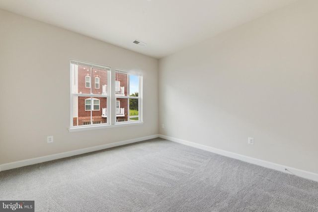 317 COMMUNITY CENTER AVE, Gaithersburg, MD 20878