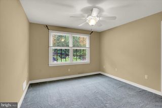 4528 LAURELWOOD DR, Harrisburg, PA 17110