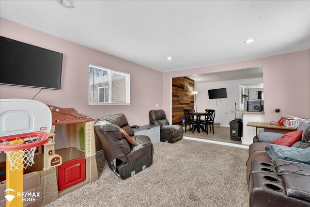 6161 Finch Lane, Flint, MI 48506