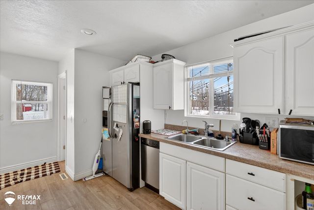 6161 Finch Lane, Flint, MI 48506