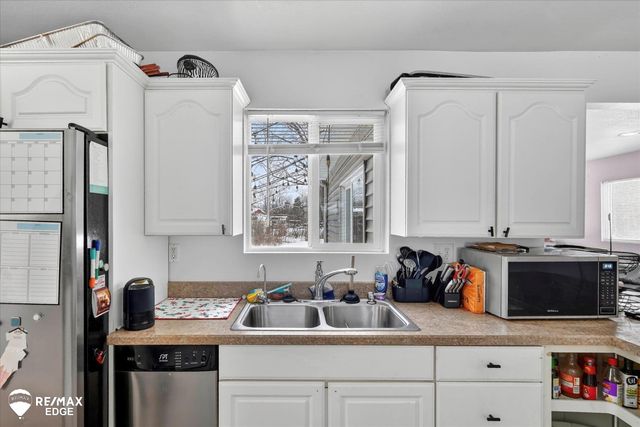 6161 Finch Lane, Flint, MI 48506