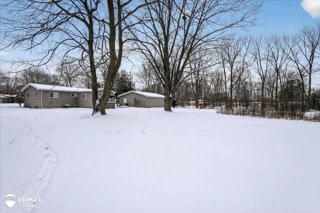 6161 Finch Lane, Flint, MI 48506