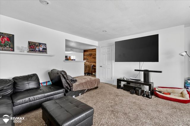 6161 Finch Lane, Flint, MI 48506