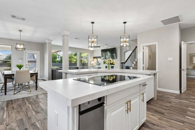 727 BRYSON Way, Southlake, TX 76092