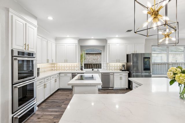 727 BRYSON Way, Southlake, TX 76092