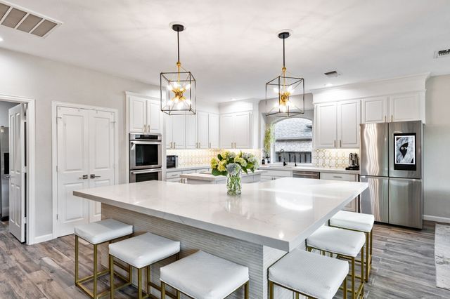 727 BRYSON Way, Southlake, TX 76092