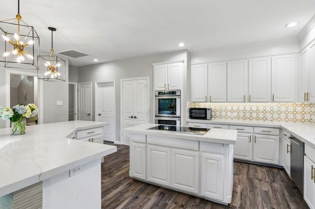 727 BRYSON Way, Southlake, TX 76092