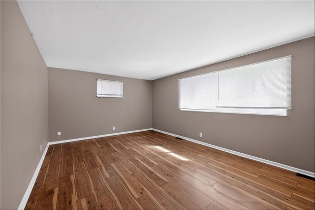 2421 Acorn Drive, Kettering, OH 45419