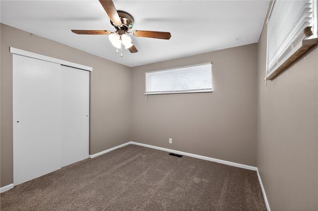 2421 Acorn Drive, Kettering, OH 45419